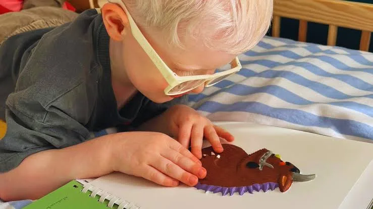 Teaching Blind Children Everyday Organization and Living Skills