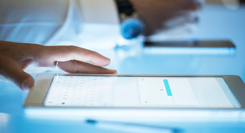 How to Compare Everyday Apps That Actually Help a Blind Routine